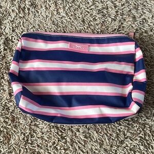 Makeup bag